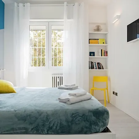 Guesthost - Of & Porta San Donato Appartement